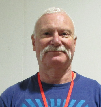 Smiling Laurence Lamour head and shoulders picture